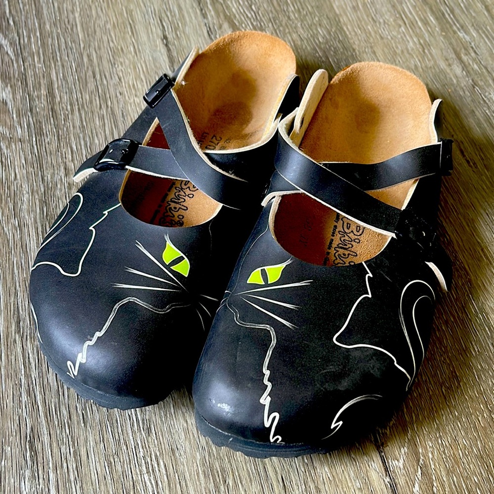 BIRKENSTOCK Dorian Black Cat Clogs